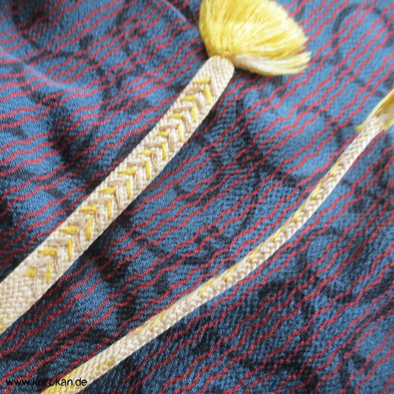 Karakusa Arabesken Haori - Kimono Jacke Seiden Chirimen Crepe