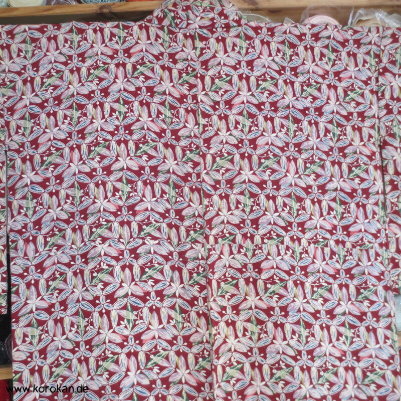 Shippo Muster aus Bambusblättern Komon Kimono
