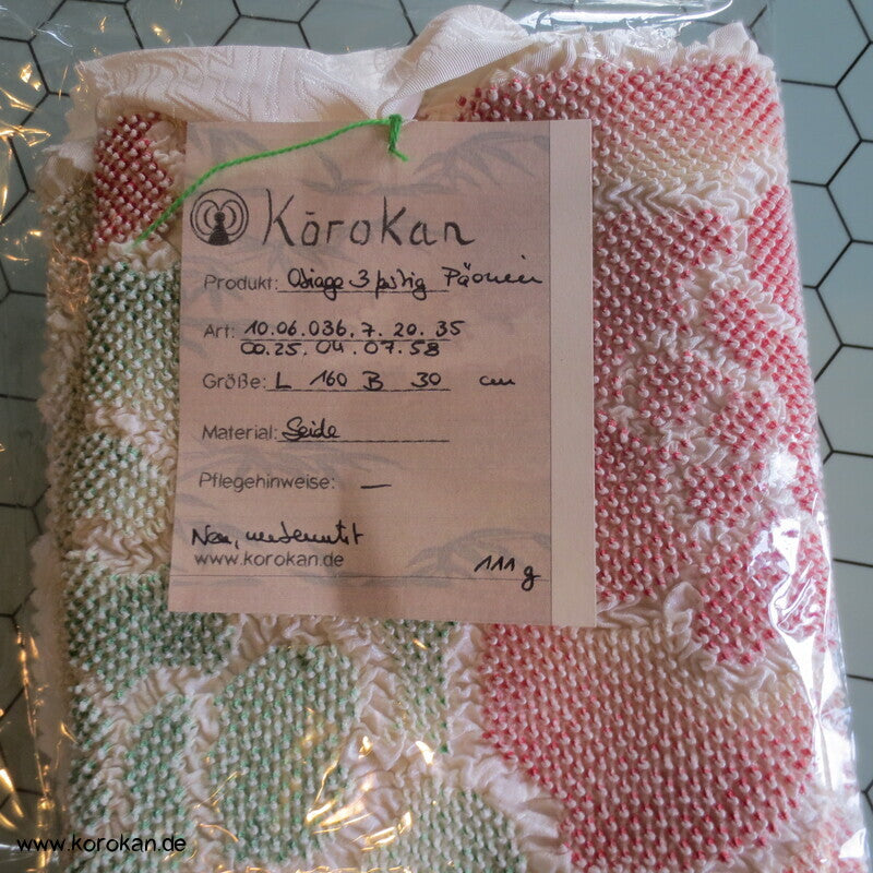 Shibori Päonien, Sayagata Rinzu Seidendamast Obiage