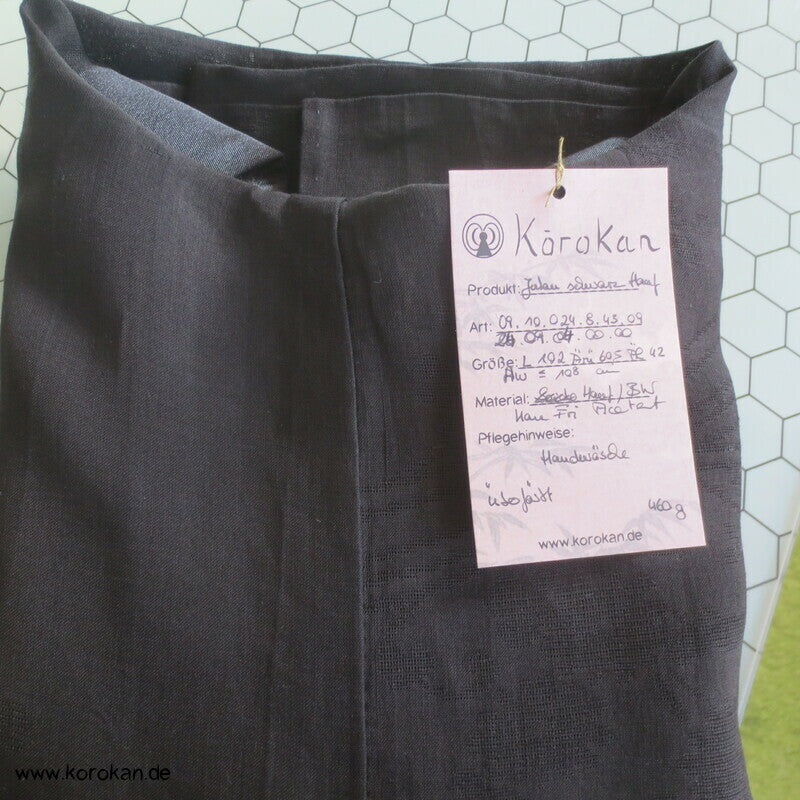 schwarz überfärbter Hanf Drehergewebe Juban Kimono