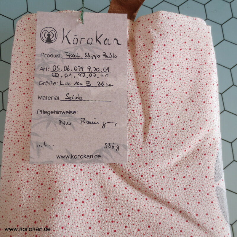 kleine Punkte, Shippo Chirimen Crepe Seide Araihari Kimono