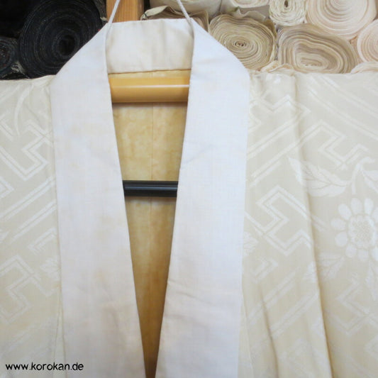 Sayagata Rinzu Seiden Damast Juban Kimono