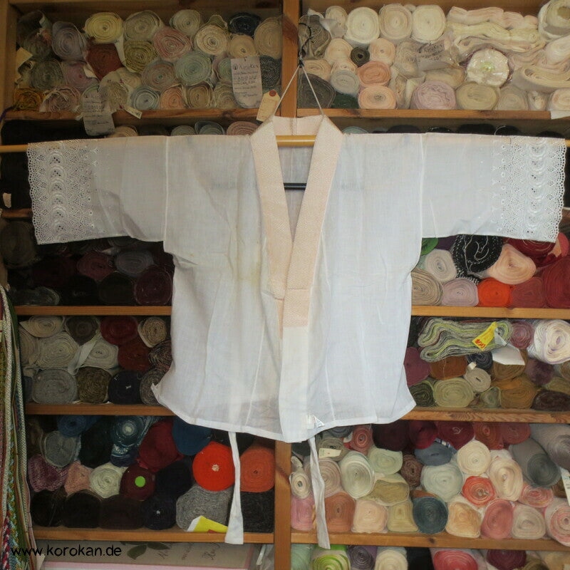 Hadajuban Kimono Unterhemd mit Spitzenärmeln und Han Eri