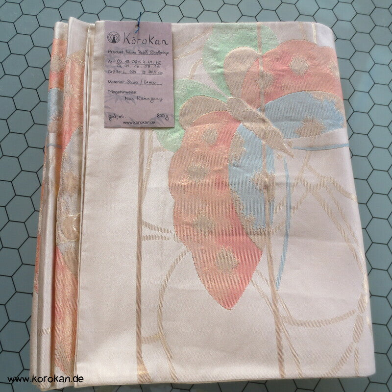 pastellige Schmetterlinge Fukuro Obi Seidenbrokat Kimonogürtel