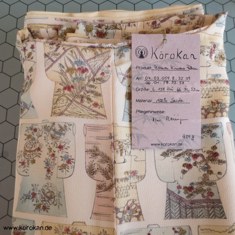 Kimonos als Muster - pastellfarbener Komon Seidencrepe