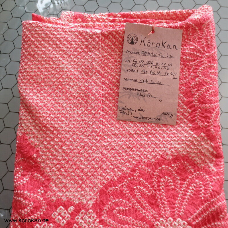 rosa Full Shibori Chrysanthemen Furisode