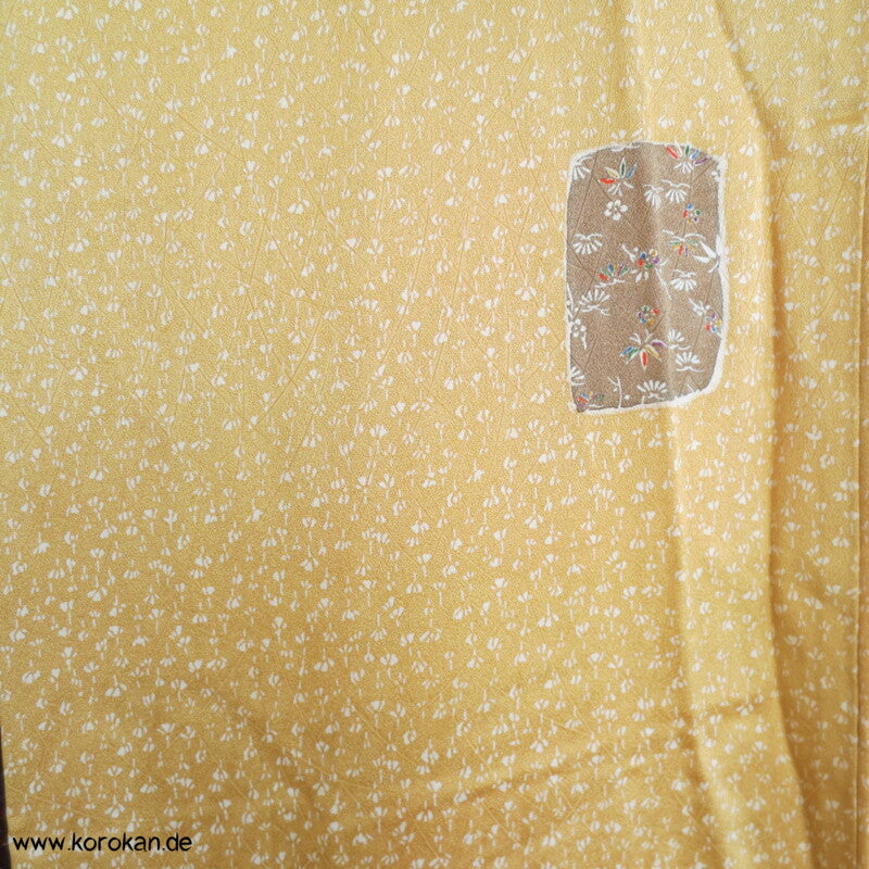 Shikishi, Blütenmuster Komon Seiden Kimono