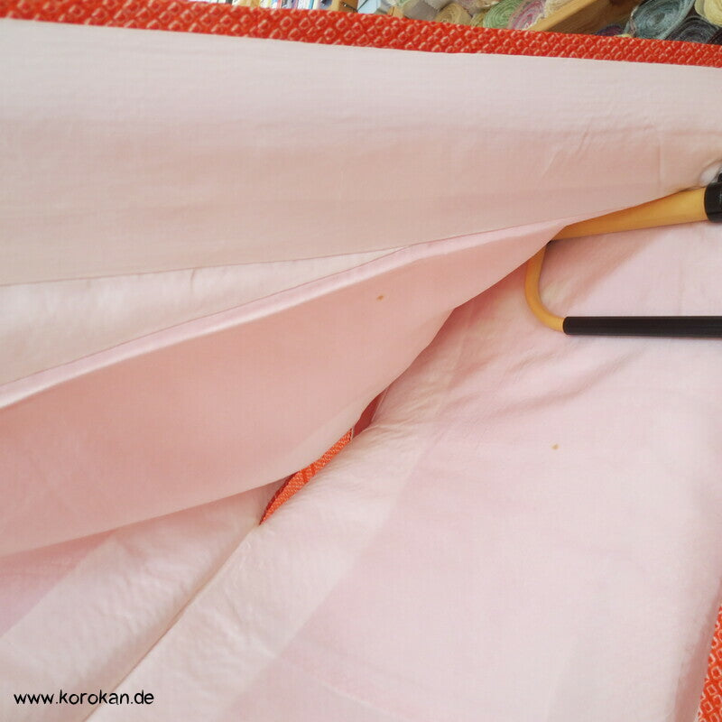 Full Shibori Furisode, Päonienstickereien, rosa auf orange