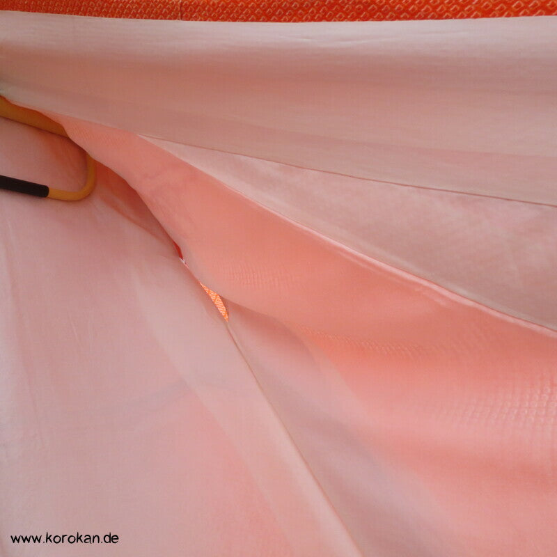 Full Shibori Furisode, Päonienstickereien, rosa auf orange