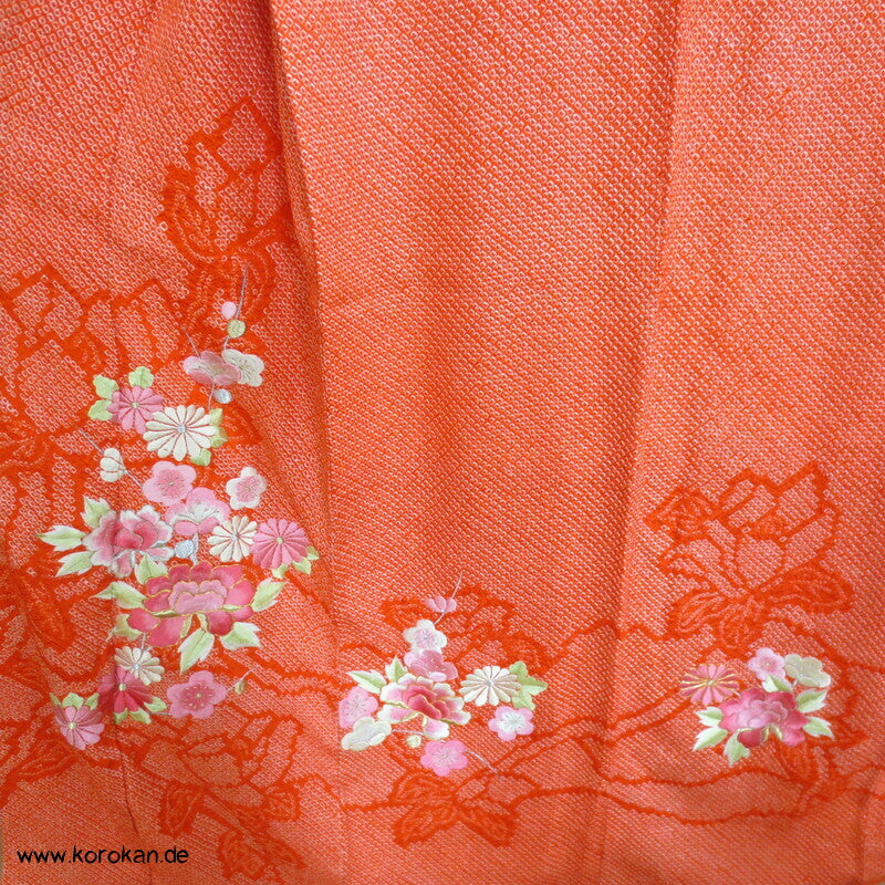Full Shibori Furisode, Päonienstickereien, rosa auf orange