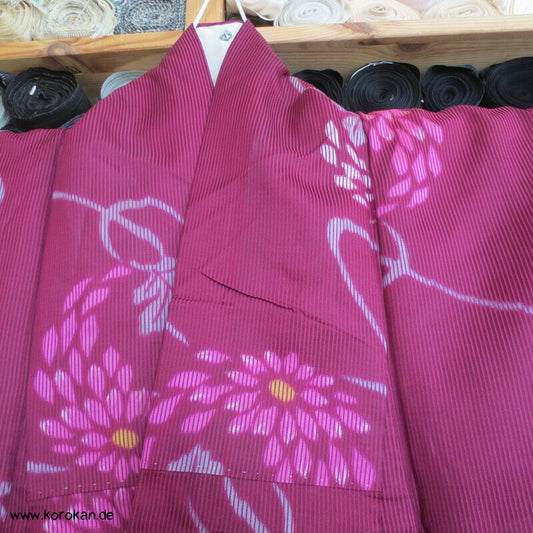 Kiku Kugeln Kett Meisen Seiden Satin Komon Kimono