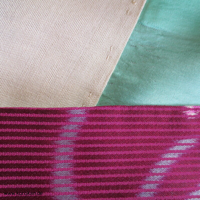 Kiku Kugeln Kett Meisen Seiden Satin Komon Kimono