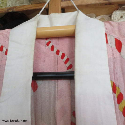Juban Hitoe ungefütterter Unterkimono, Kordelmotive auf Streifen