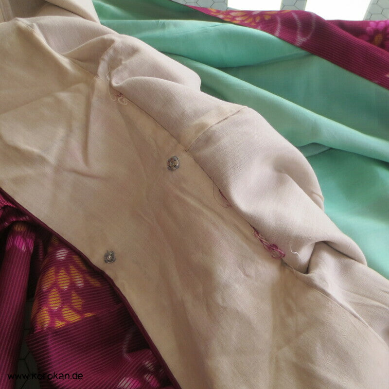 Kiku Kugeln Kett Meisen Seiden Satin Komon Kimono