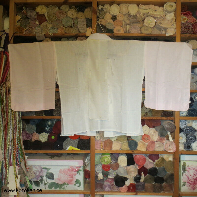 Hada / Juban Kimono Unterhemd mit rosa Seidenärmeln