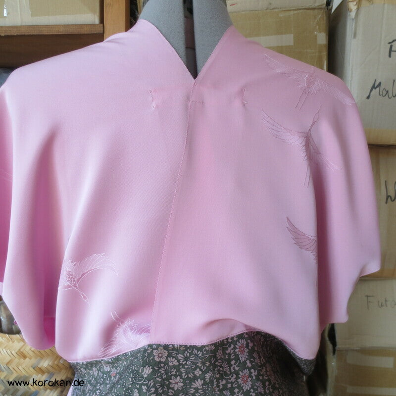 Upcycling Seidenshirt Kimonostoffreste, rosa Kranichdamast und Millefleur Crepe