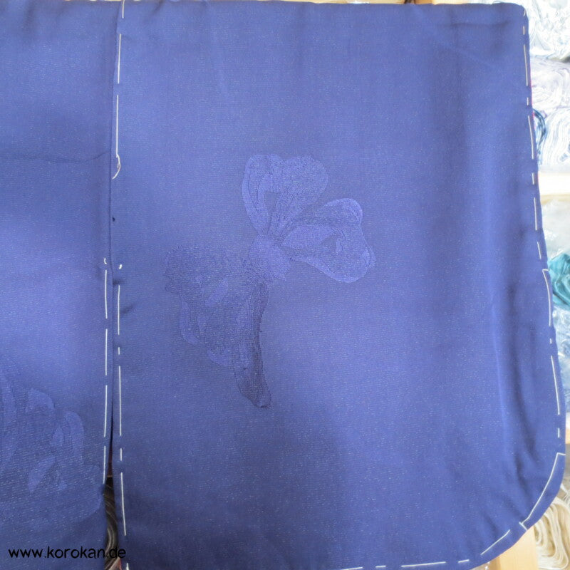 gewebte Schleifen Seidendamast, blauvioletter Iromuji Kimono