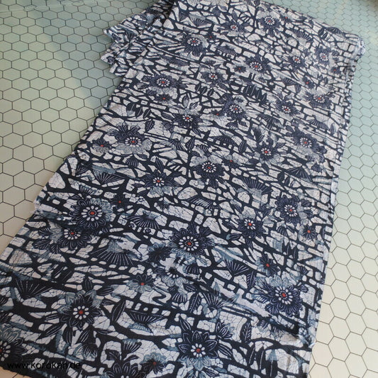 Bingata Batik Chirimen Crepe Seide, Araihari Kimono