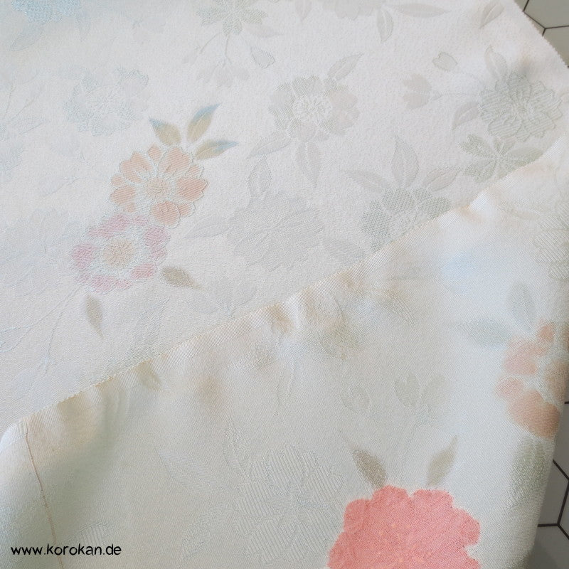 Shibori Blumen Kimono Seidendamast
