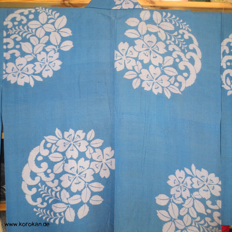 blau mit großen Blumenrondellen Hitoe - ungefütterter Kimono