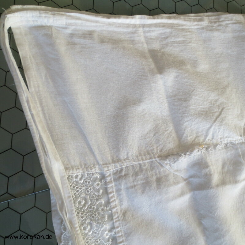 Susoyoke Kimono Juban Unterrock,weiß mit Spitzenrand