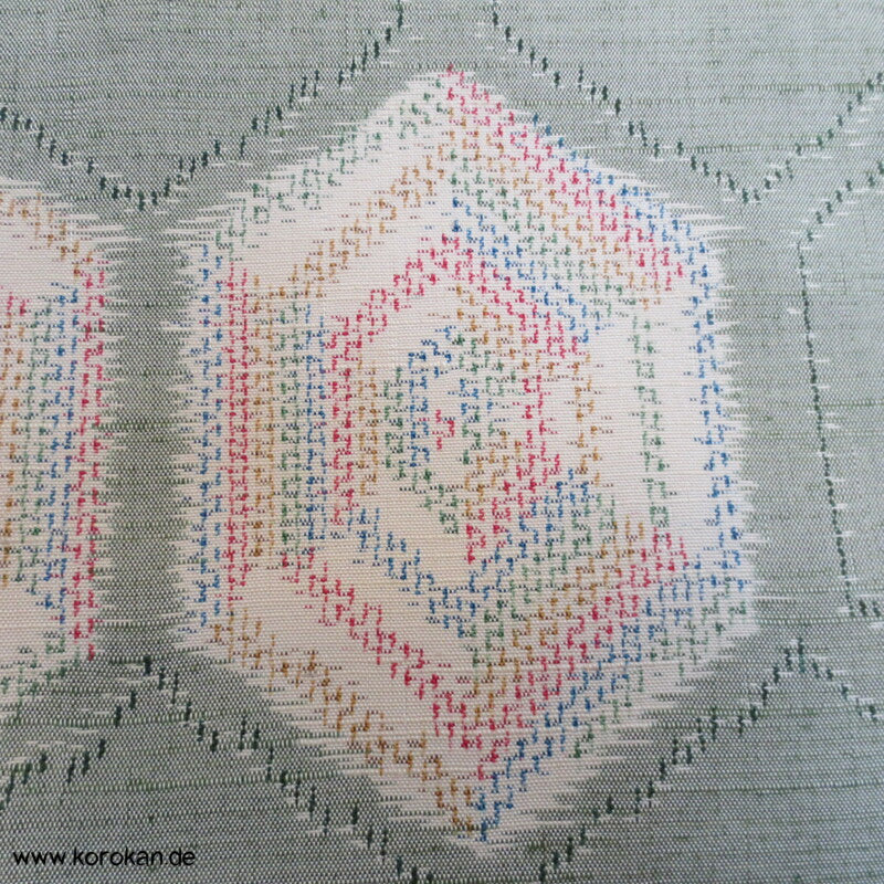 regenbogen Kikko in seladon Kasuri Tsumugi Seiden Kimono