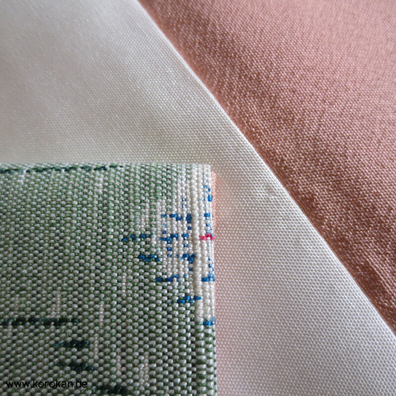 regenbogen Kikko in seladon Kasuri Tsumugi Seiden Kimono