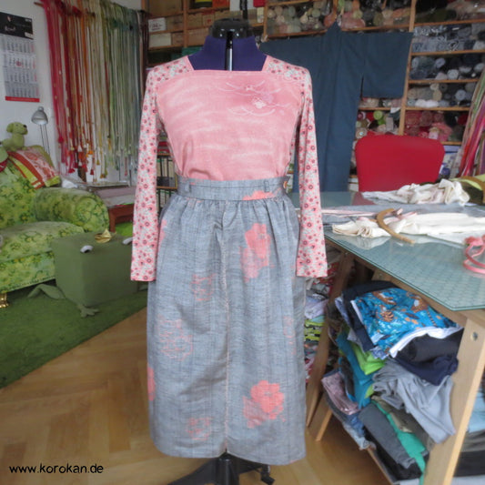 Bahnen Rock Sophia, Tsumugi Kasuri Kamelien Seide