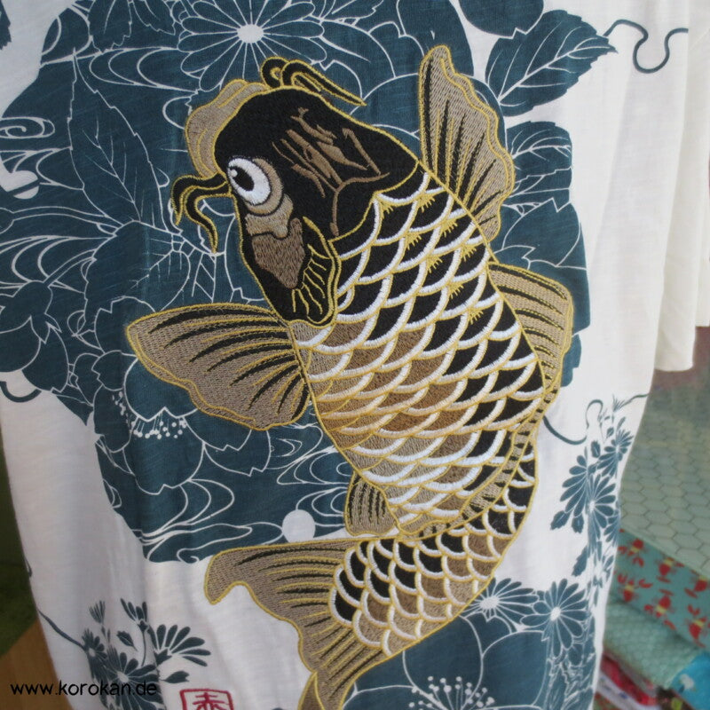 aufwändig besticktes Shirt mit Rückenmotiv Koi