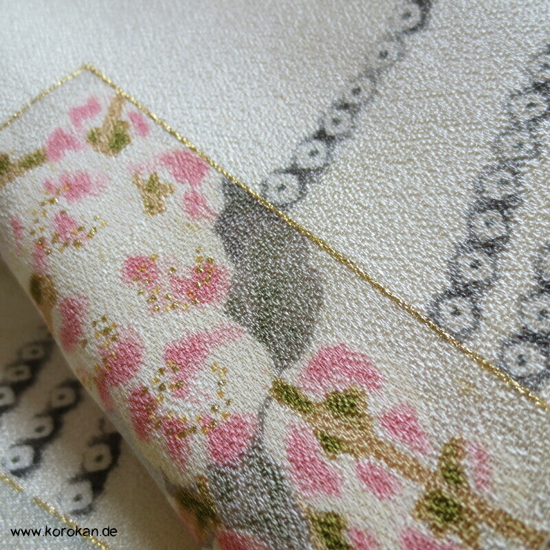 Wellen, Tanzaku mit Golddruck Komon Kimono
