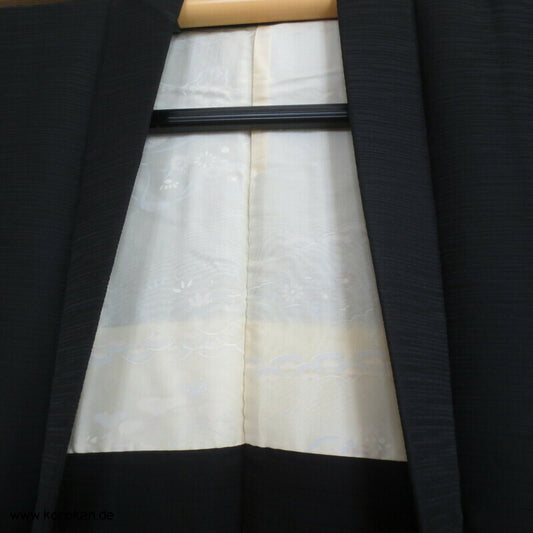 schwarzer Borkenkrepp Haori Kimono Jacke