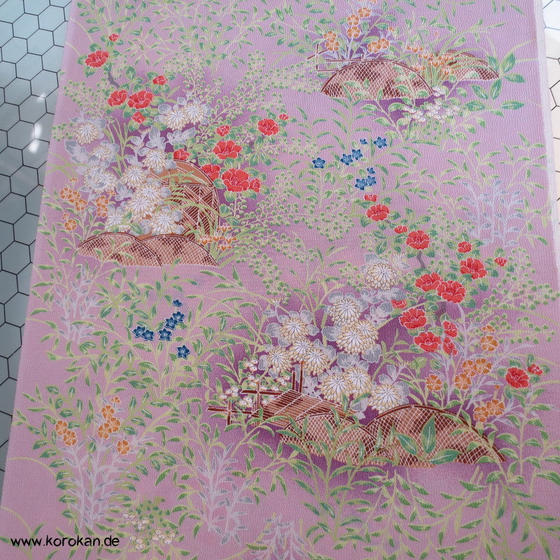 allover Blumen Garten Kimono Seidencrepe