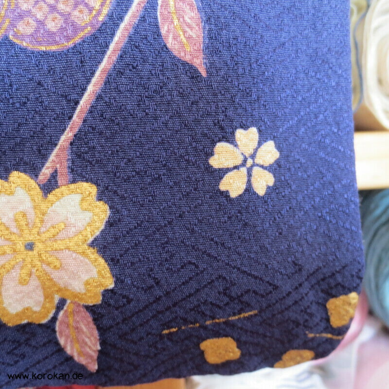 Blumen und Schmetterlinge über Wellen Homongi Kimono