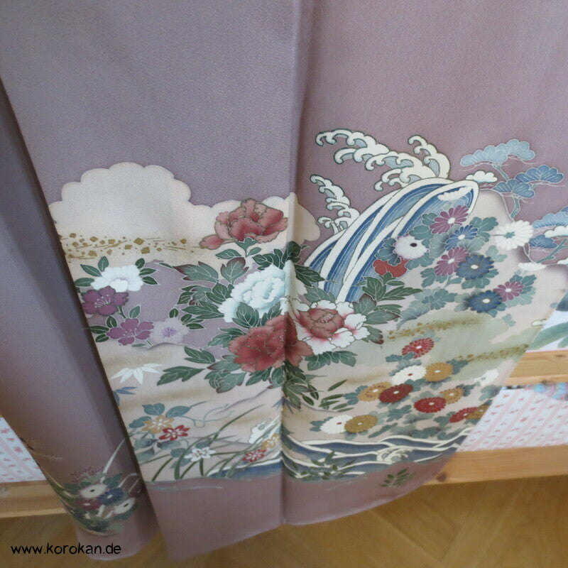 Blüten über Wellen Iro Tomesode Kimono