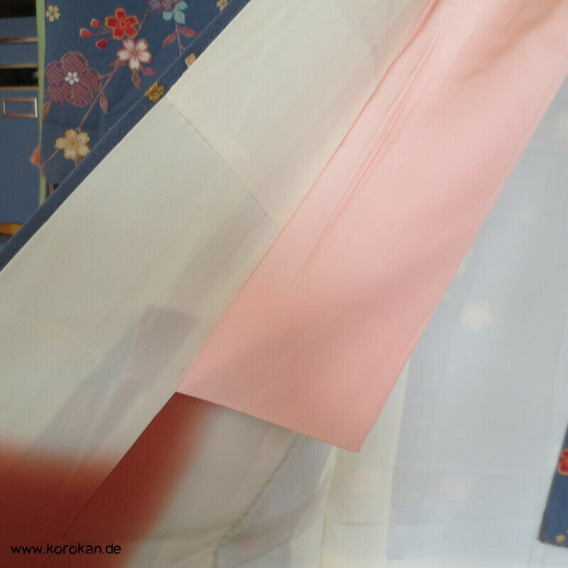 Blumen und Schmetterlinge über Wellen Homongi Kimono