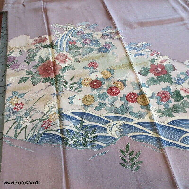 Blüten über Wellen Iro Tomesode Kimono