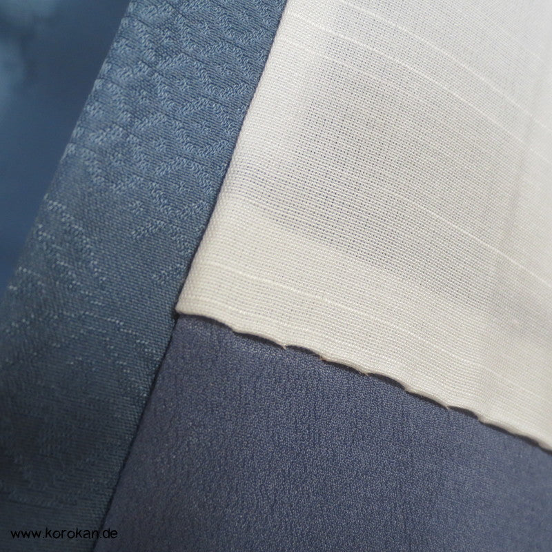 blaugrauer Iromuji - einfarbiger - Kimono, eingewebte Muster