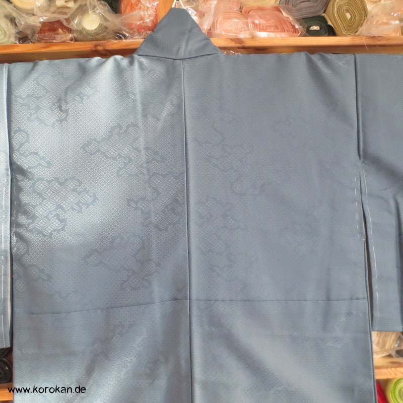 blaugrauer Iromuji - einfarbiger - Kimono, eingewebte Muster