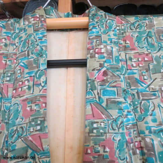 Häusermuster dicht an dicht japanischer Seidendamast Kimono