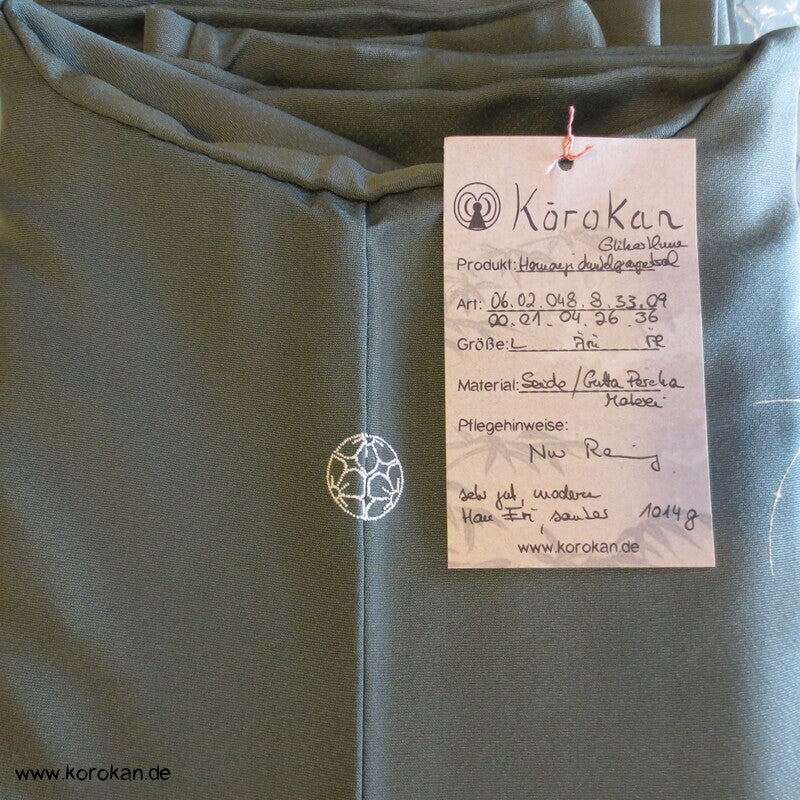 Glitzerblumen auf dunkelpetrolgrau Homongi Seidencrepe Kimono