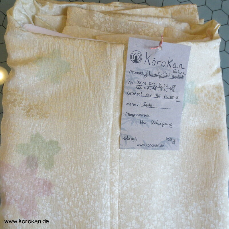 Sakura Seide Juban Unterkimono, teilgefüttert