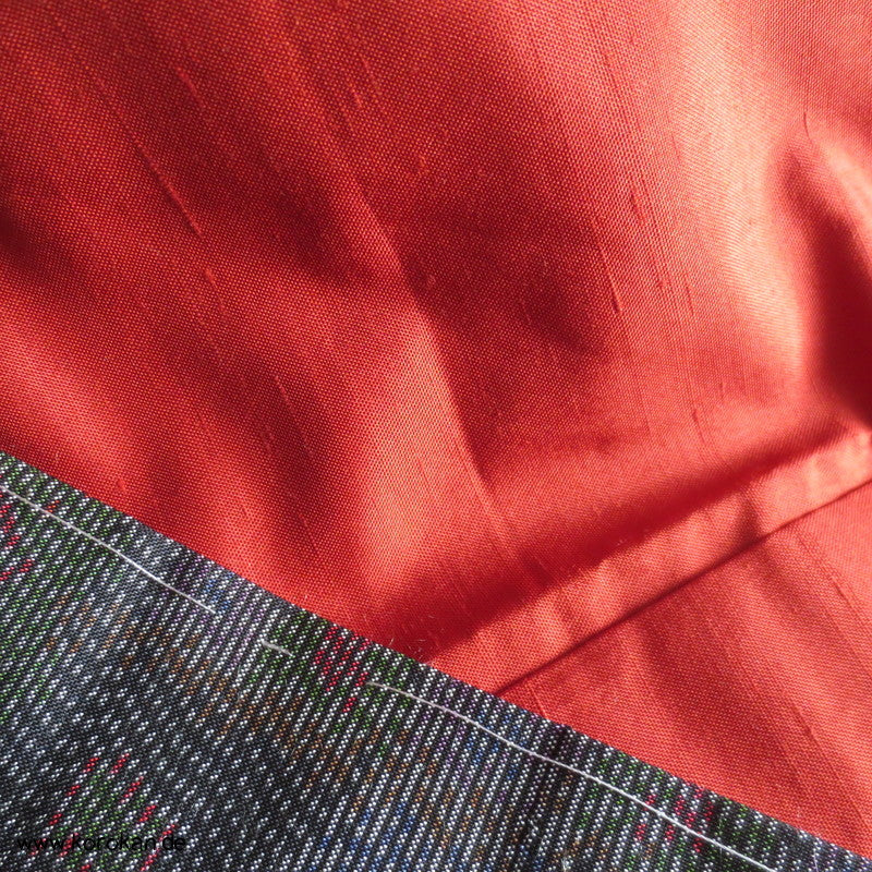 verschwommene Blüten Kasuri Tsumugi Seiden Kimono