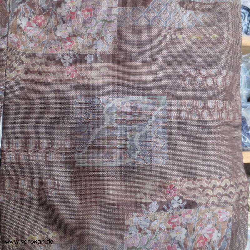 Egasumi, Blüten Kasuri Tsumugi Seiden Kimono