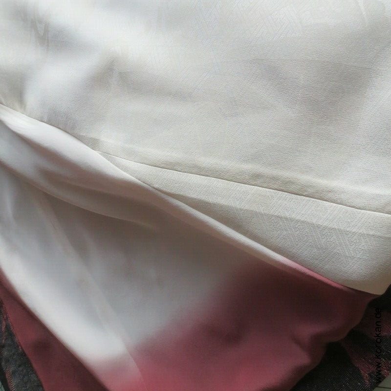 Übergangskapuzenjacke A Linie aus 1960'er Kimono Seide mit Lurex