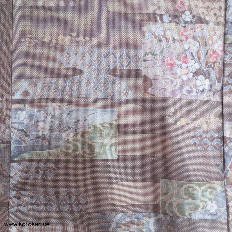 Egasumi, Blüten Kasuri Tsumugi Seiden Kimono