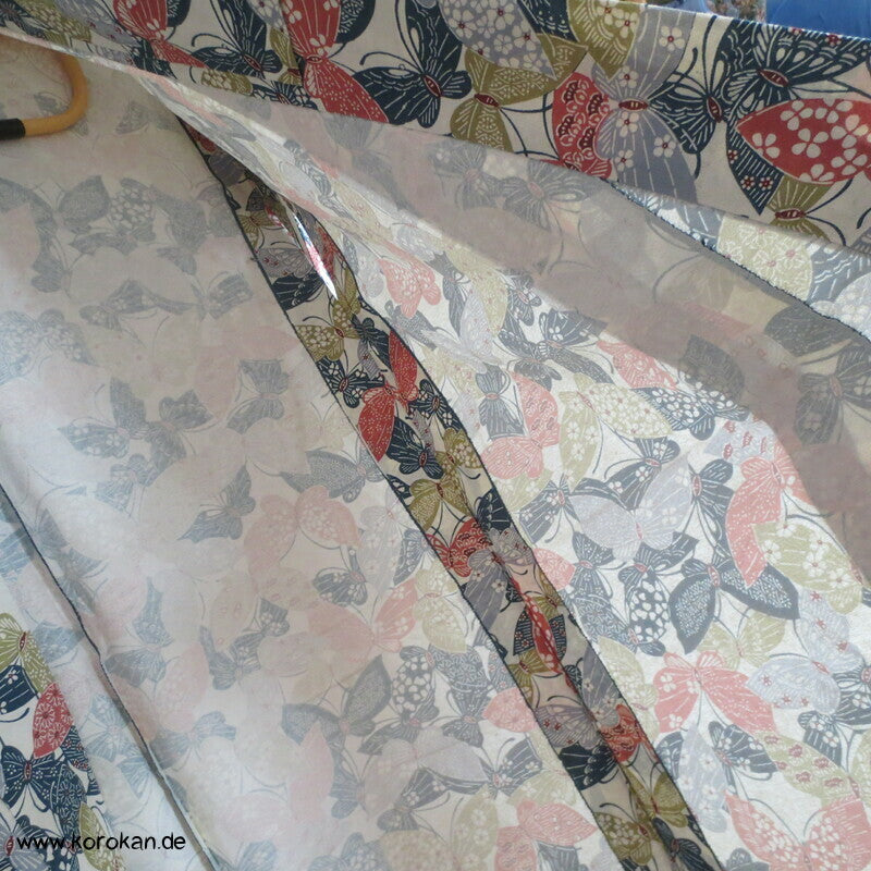 allover Schmetterlinge Tsumugi Seiden Hitoe Kimono