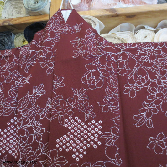 Päonien und Shibori Seidencrepe Komon Kimono