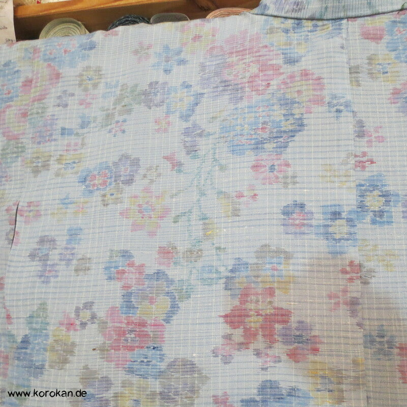 Kurzer Hitoe Damen Kimono Tsumugi Seide mit Kasuri Blüten Muster, ungefüttert
