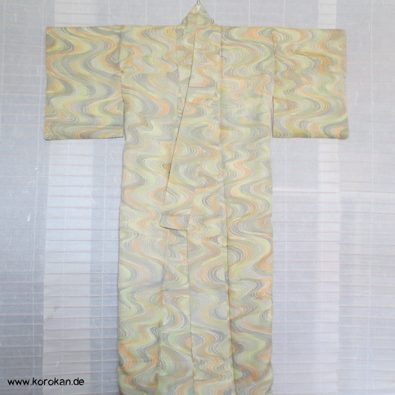 handgemalte bunte Wellen Seidencrepesatin Komon Kimono