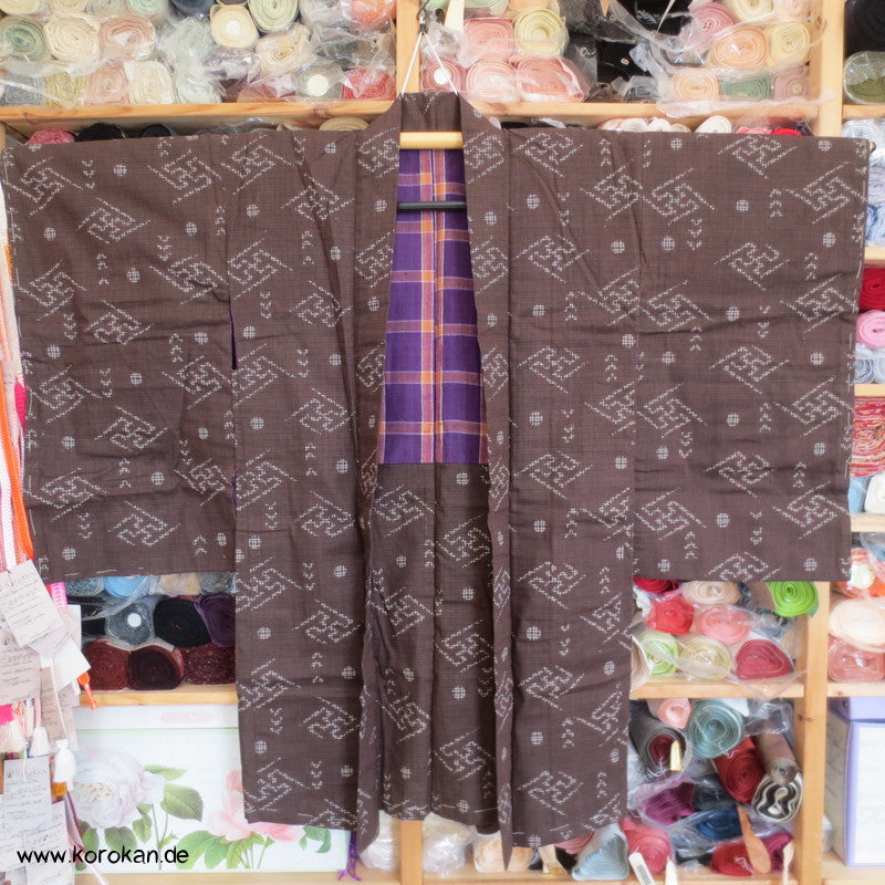 Sayagata Kasuri Haori mit kariertem Futter